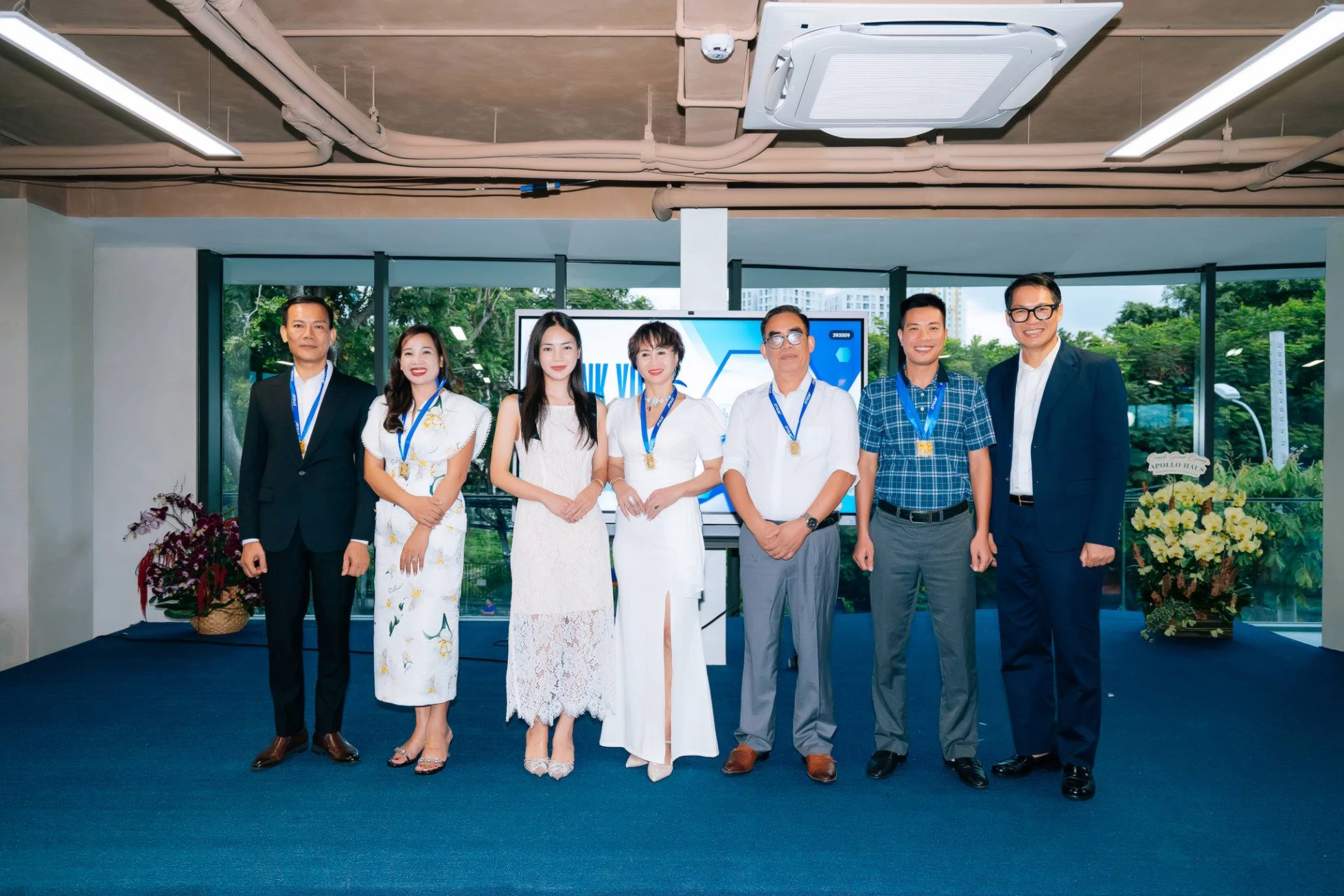 https://static.quochuyanhcorp.vn/17620/2024/Quốc/Apollo Haus/Album ảnh/Khánh thành/khanh-thanh-apollo-haus (76).jpg